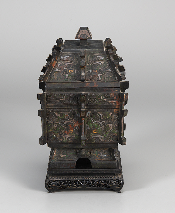 Fang i "rectangular sacrifical vessel," Chang type Slider Image 2